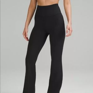 lululemon - nulu groove pant super high rise flared leggings in black